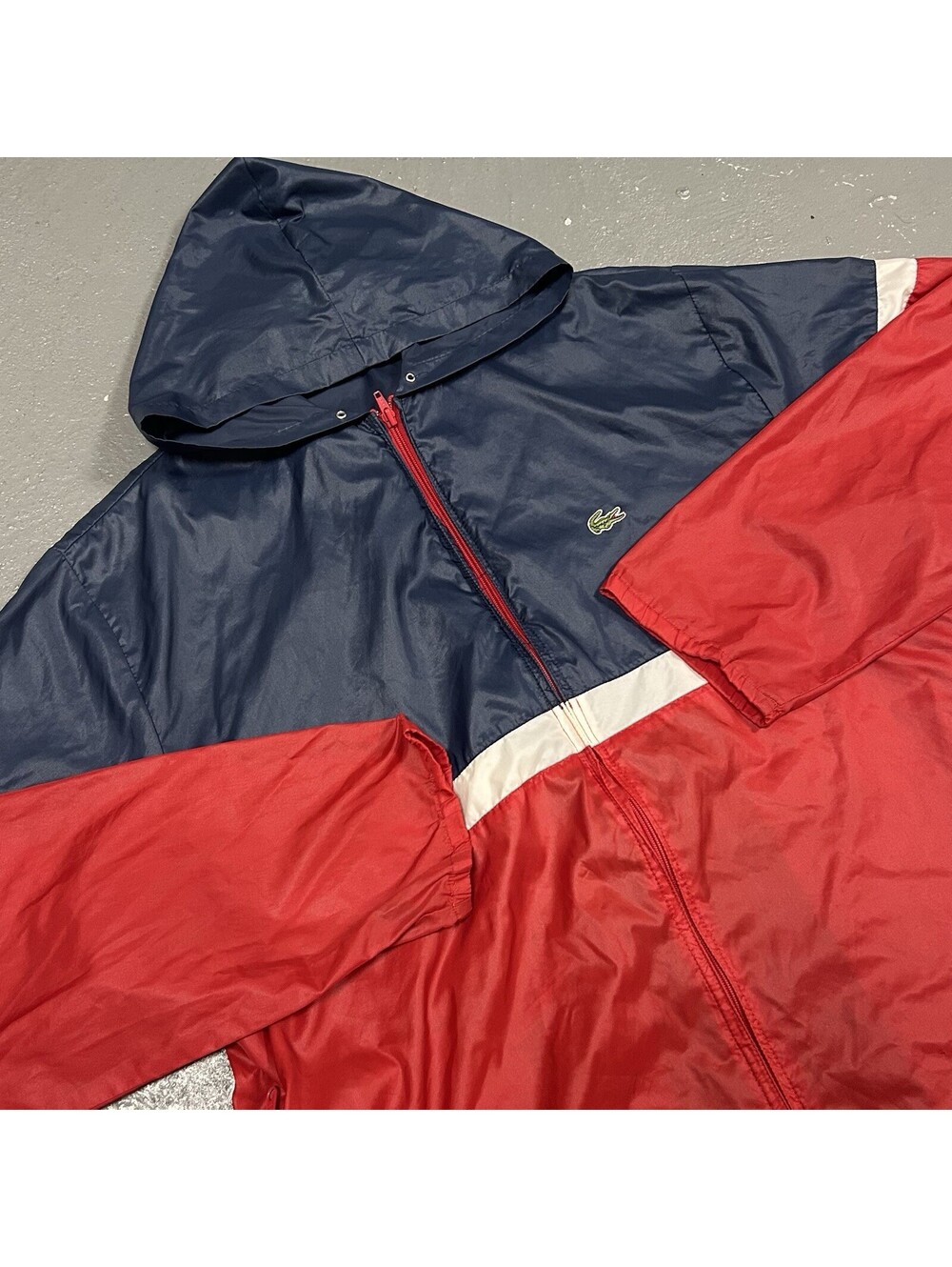 VINTAGE 80s Izod Lacoste Nylon Windbreaker Full Zip Jacket Red White Navy Size L